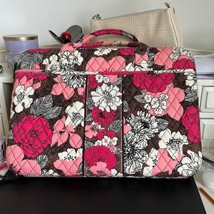 Vera Bradley pink flower laptop case
